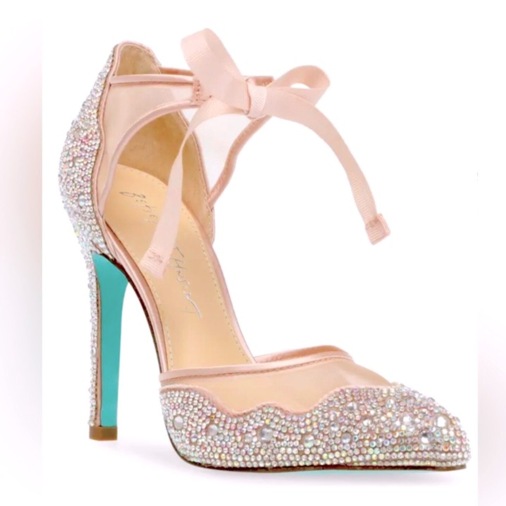 Blue by Betsy Johnson Iris Pumps